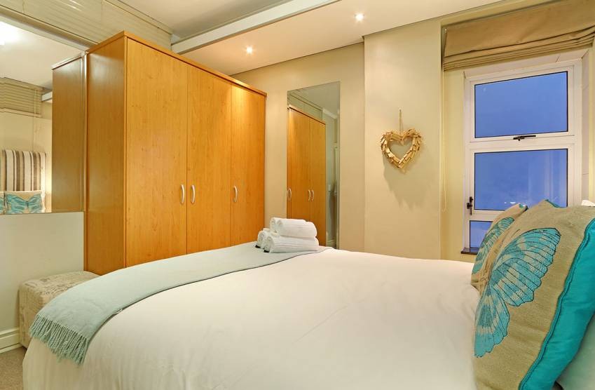 2 Bedroom Property for Sale in Western Hills Eastern Cape